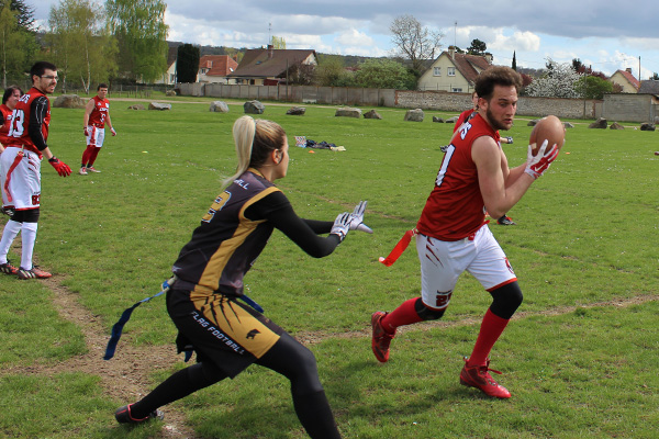 Les Cougars ont subi leur premier revers à Louviers