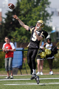 QB #9 Kevin Craft