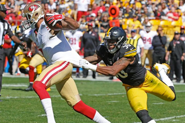 Ryan Shazier chasse Colin Kaepernick