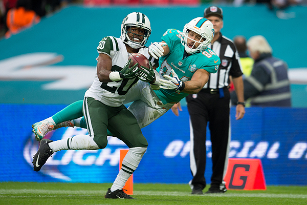 Marcus Williams domine Jordan Cameron pour tuer le match en faveur des Jets.