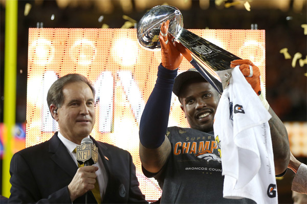 Von Miller, le MVP, reçoit le Vince Lombardi