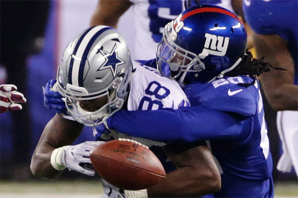 Janoris Jenkins force le fumble de Dez Bryant
