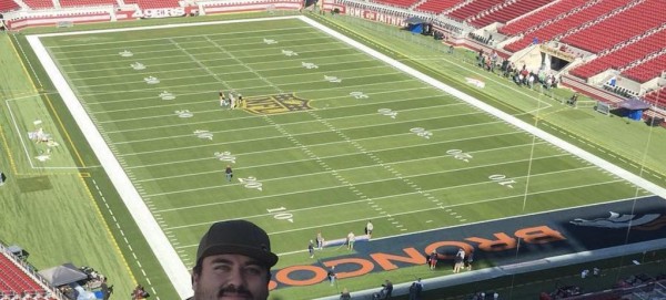 Oops... 2 end zones Broncos pour le Super Bowl ?!